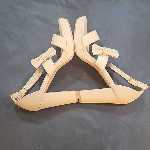 BRAND NEW PAZZLE DOUBLE BOWNOT ROUND TOE BLOCK HEEL SANDAL - Picture 12 of 15